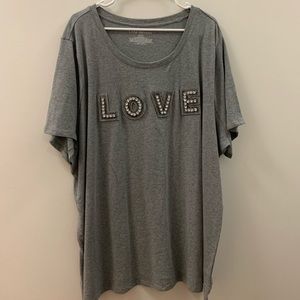 Love t-shirt